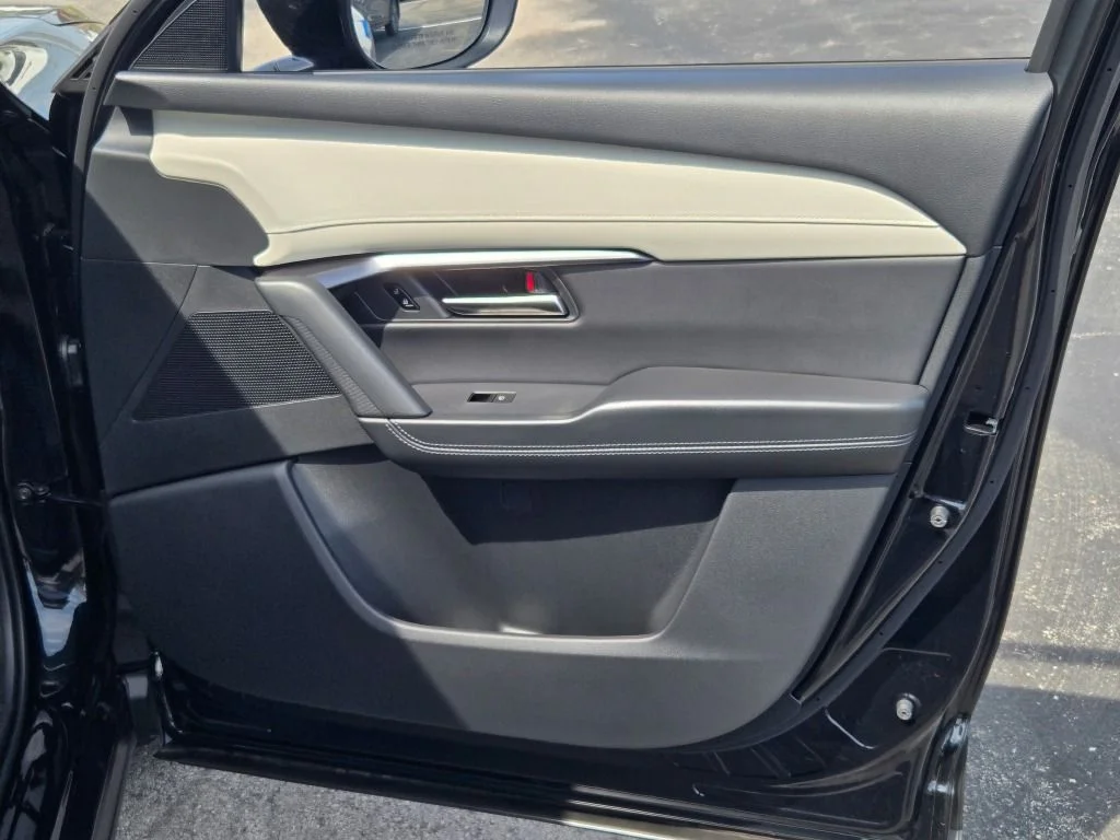 New 2026 Black Mazda 2.5 S Select image 4