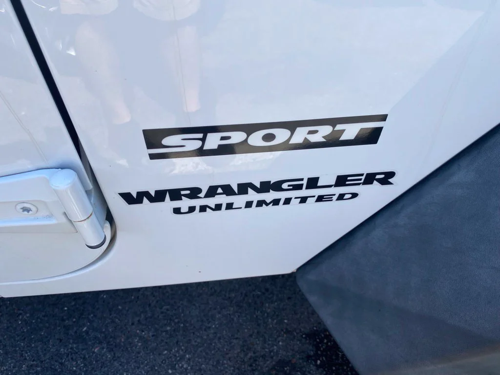 Used 2017 White Jeep Unlimited Sport image 14
