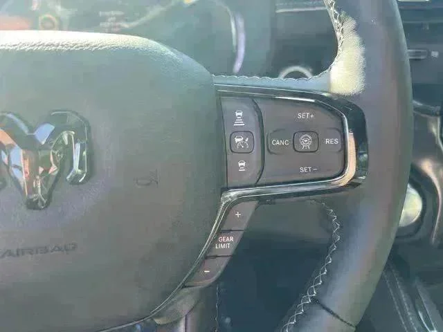 2026 RAM 1500 Limited - Photo 17