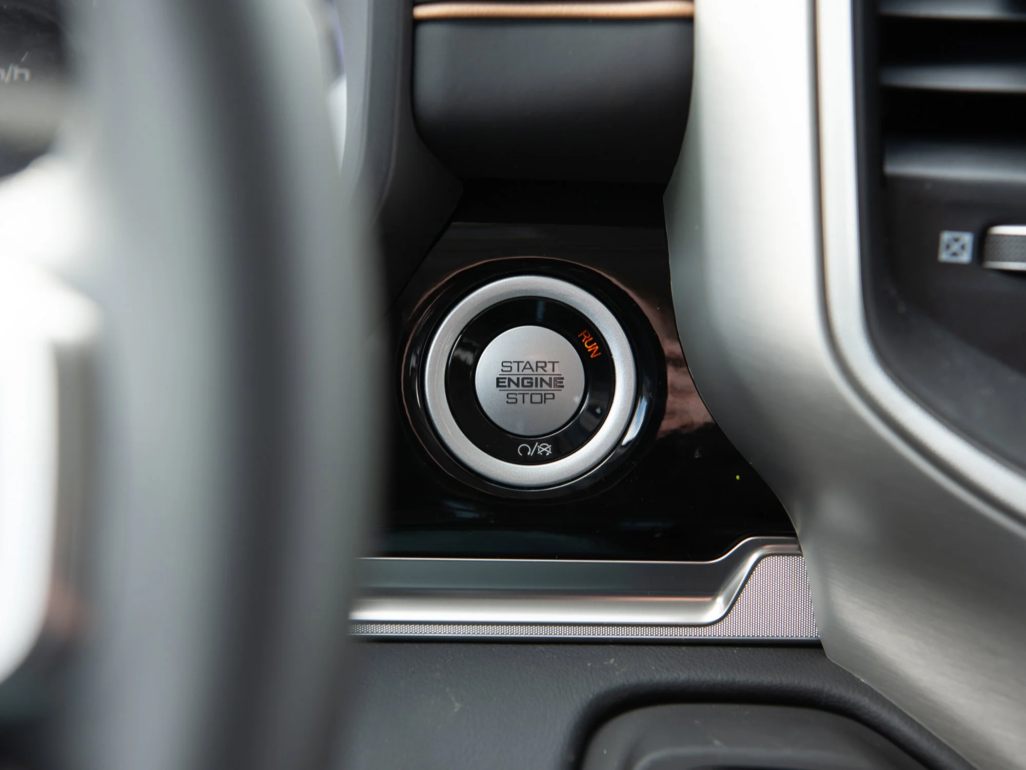 New 2026 White RAM Tungsten* image 21