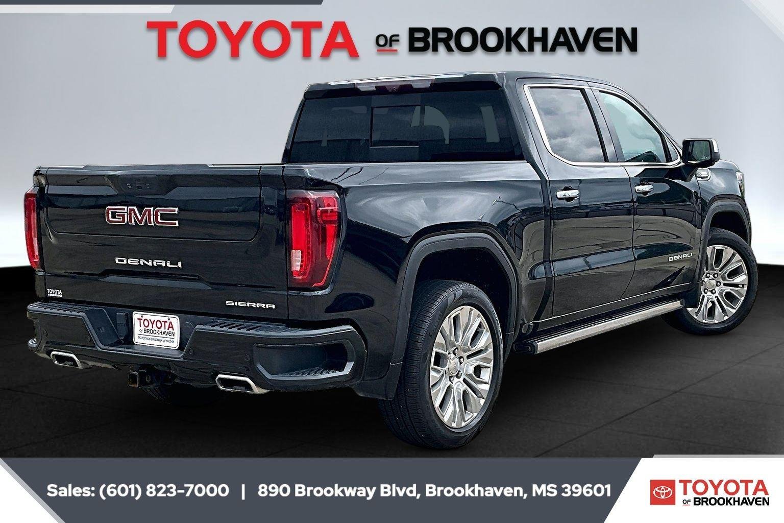 Used 2021 Onyx Black GMC Denali image 13