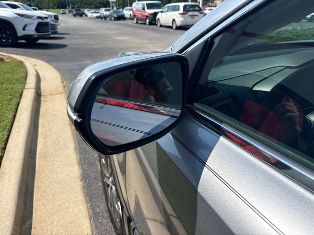 Used 2020  Honda Touring image 21