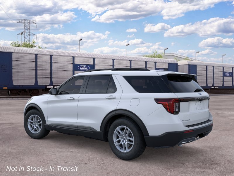 New 2026 Space White Metallic Ford Active image 4