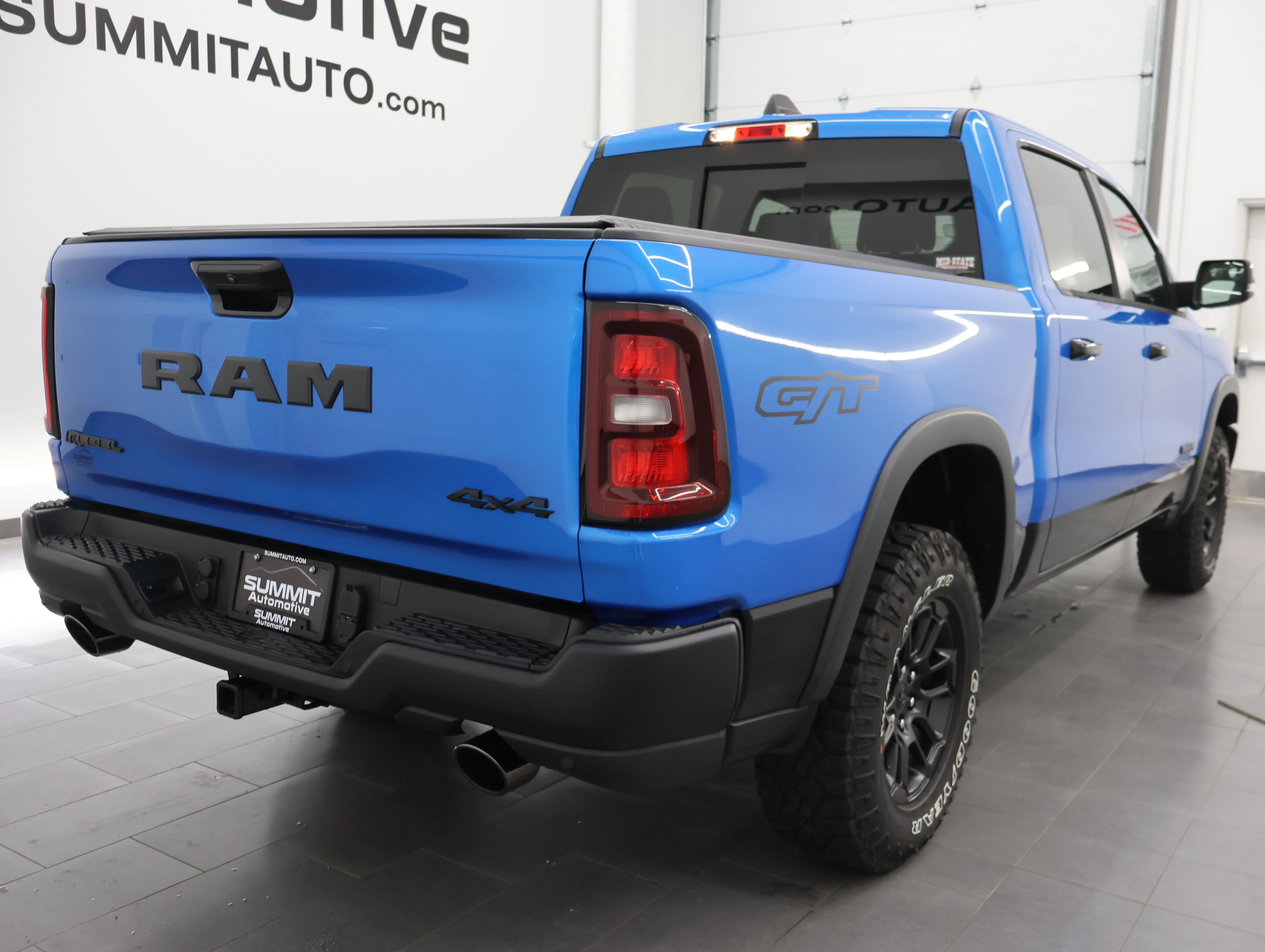 Used 2025 Hydro Blue Pearlcoat Ram Rebel image 4