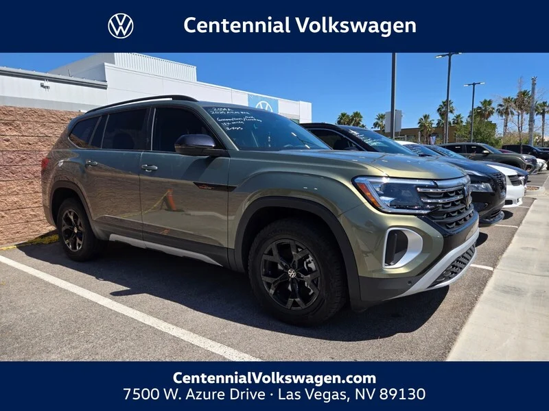 2025 Volkswagen Atlas 2.0T Atlas Peak Edition 4MOTION's photo