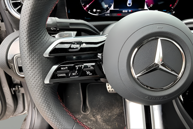 Used 2025 Gray Mercedes-Benz CLA 250 image 10