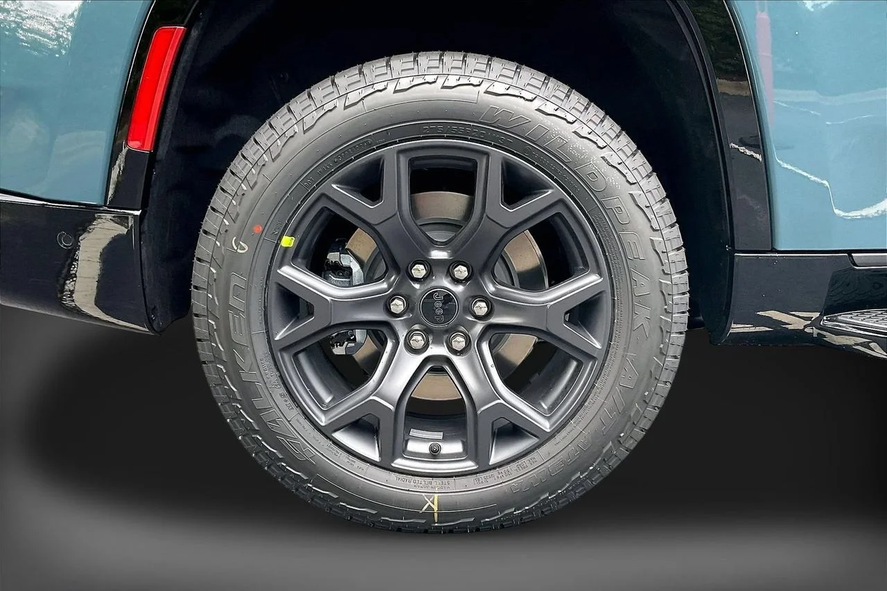 New 2026 Steel Blue Exterior Paint Jeep Upland image 37