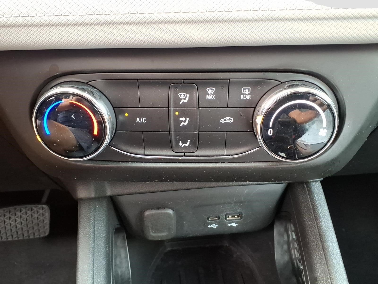 Used 2024 Summit White Gaz Chevrolet LS image 17