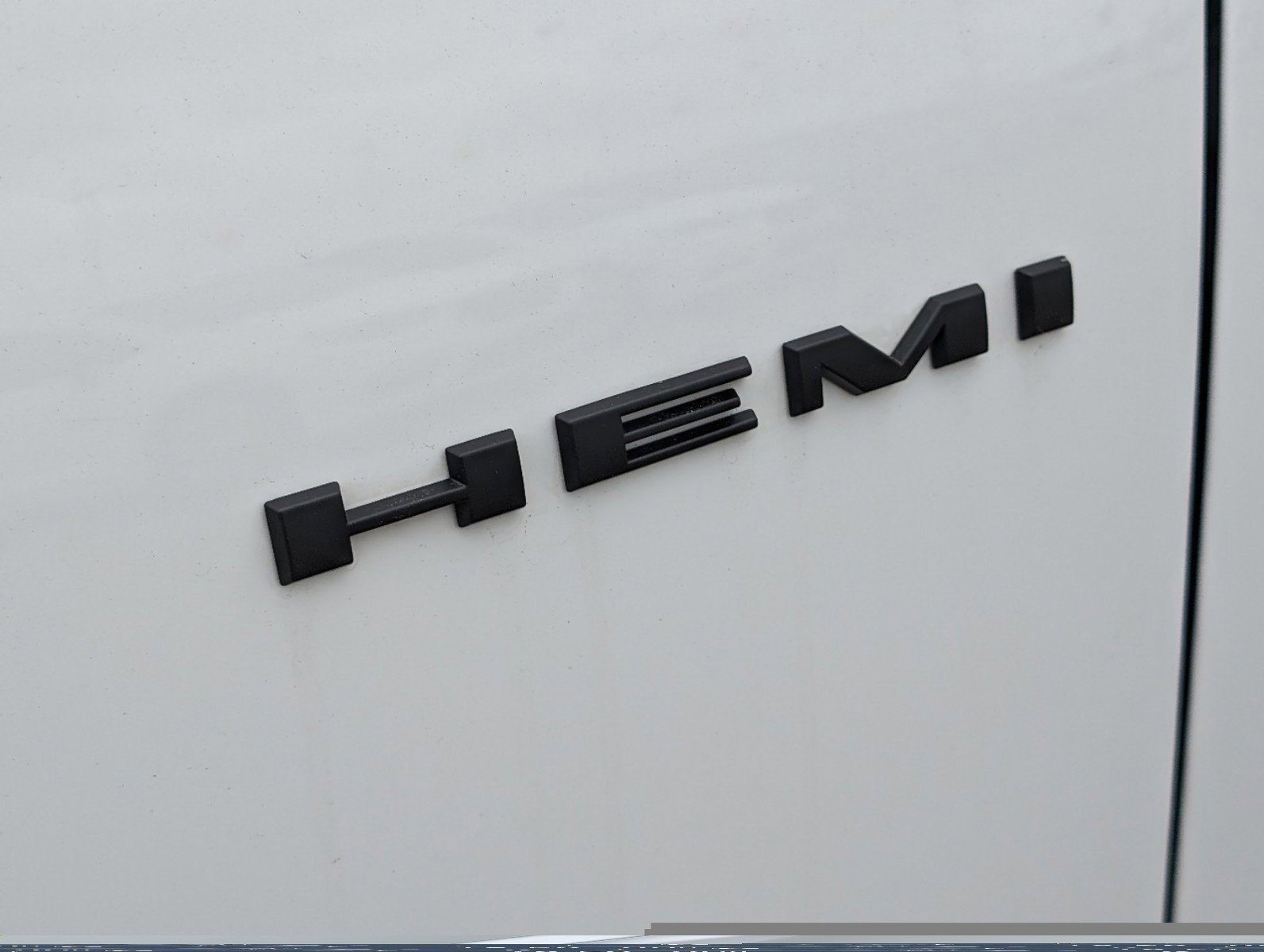New 2024 White Knuckle Clearcoat Dodge R/T Plus image 12