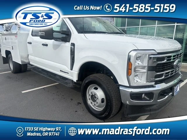 2024 Ford F-350 XL 4x4 Crew Cab 179-In DRW's photo