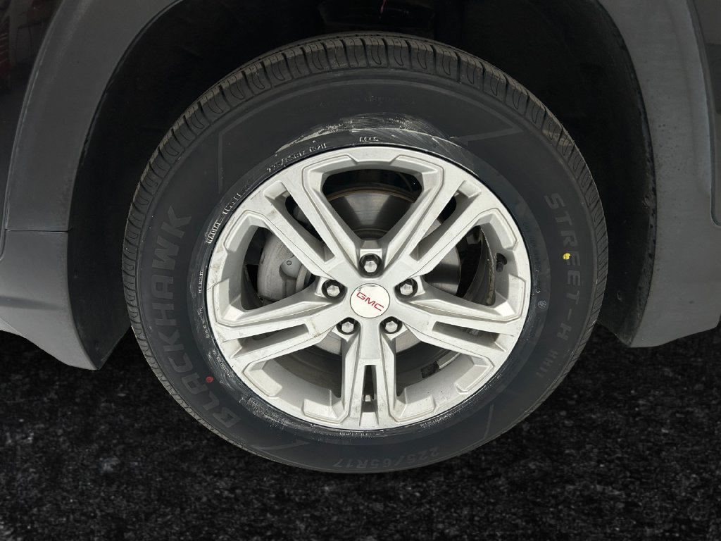 Used 2024 Black GMC SLE image 23