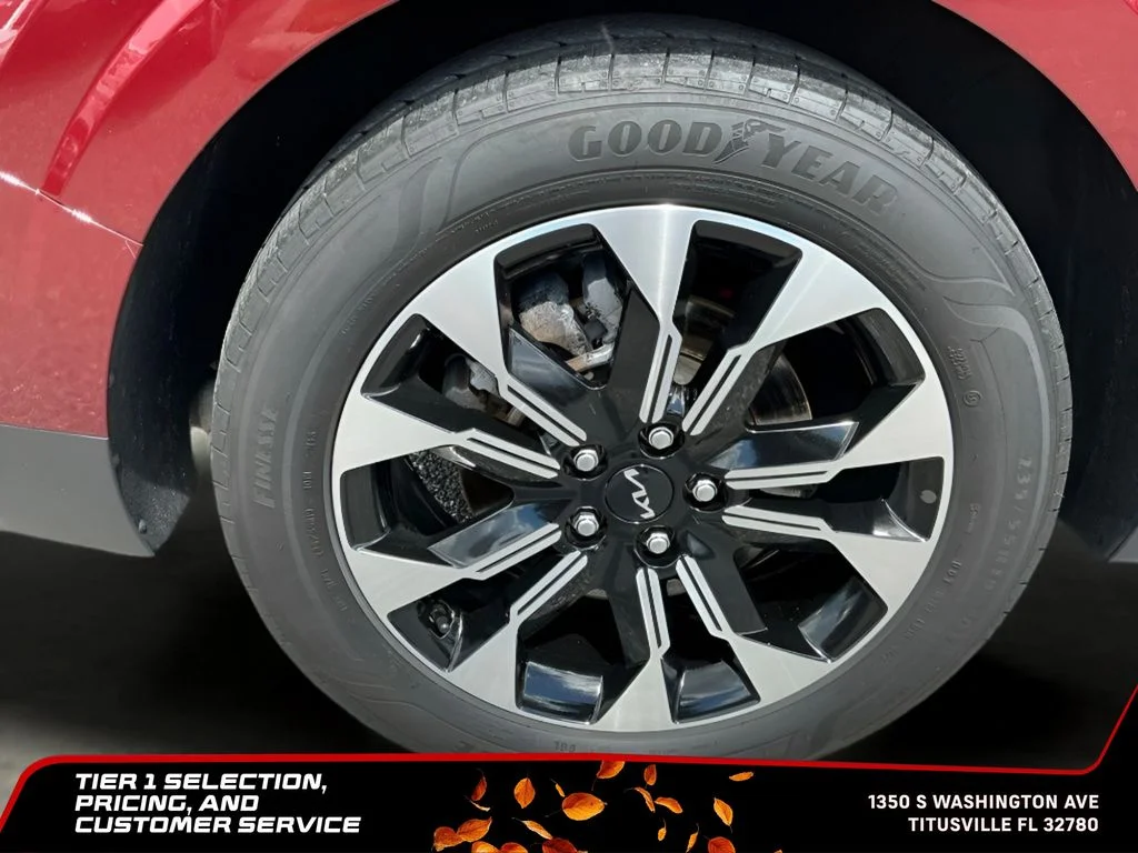 Used 2024 Red Kia EX image 35