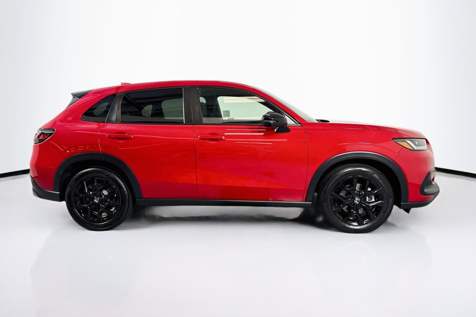 Used 2024 Milano Red Honda Sport image 4