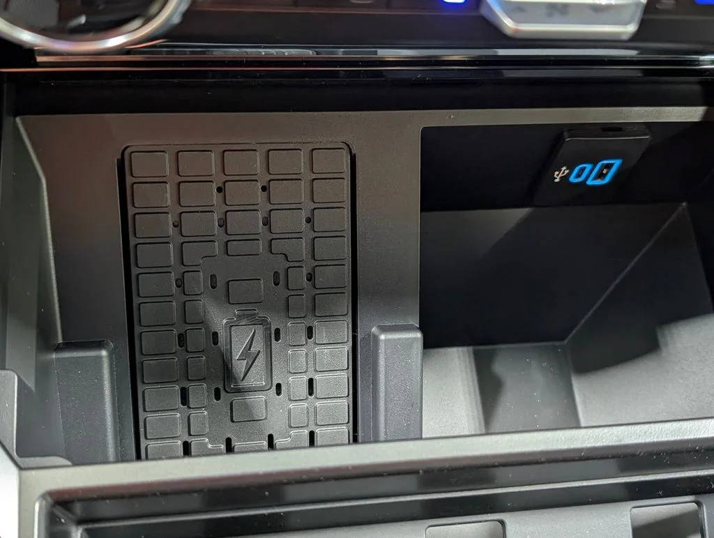 New 2026 Avalanche Ford F-250® Lariat® image 10