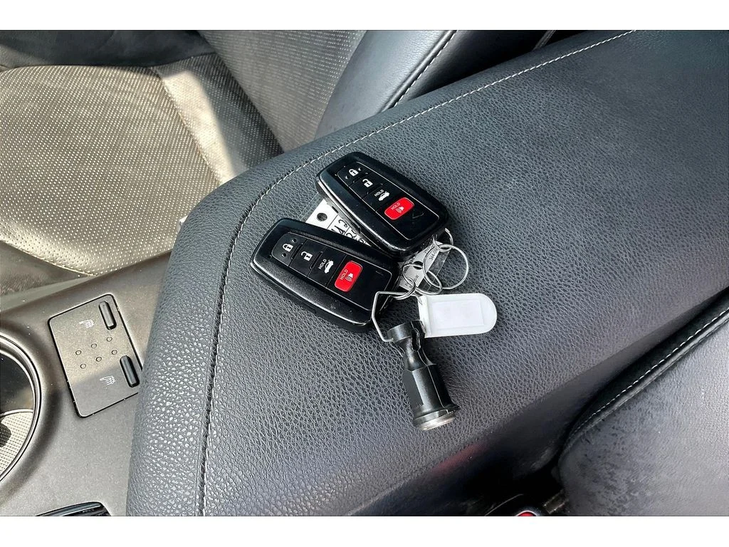 Used 2024 Black Toyota Hybrid XSE image 9