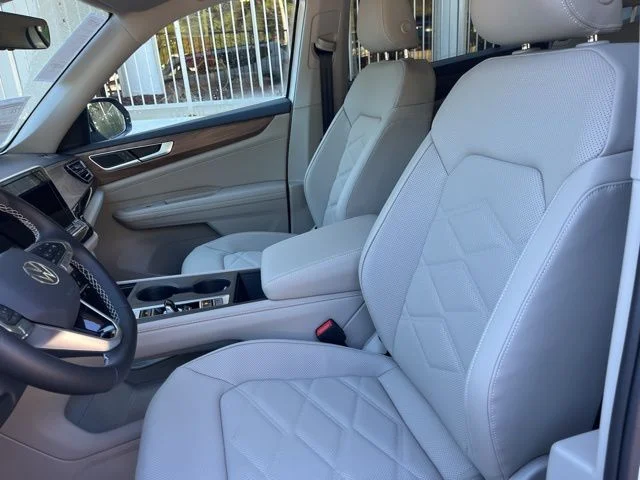 2026 Volkswagen Atlas SE - Photo 8