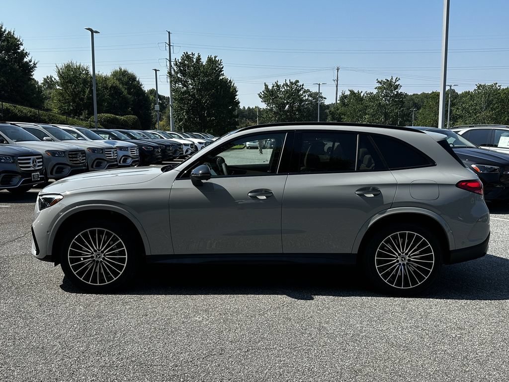 New 2027 MANUFAKTUR Alpine Grey Mercedes-Benz GLC 350e image 42