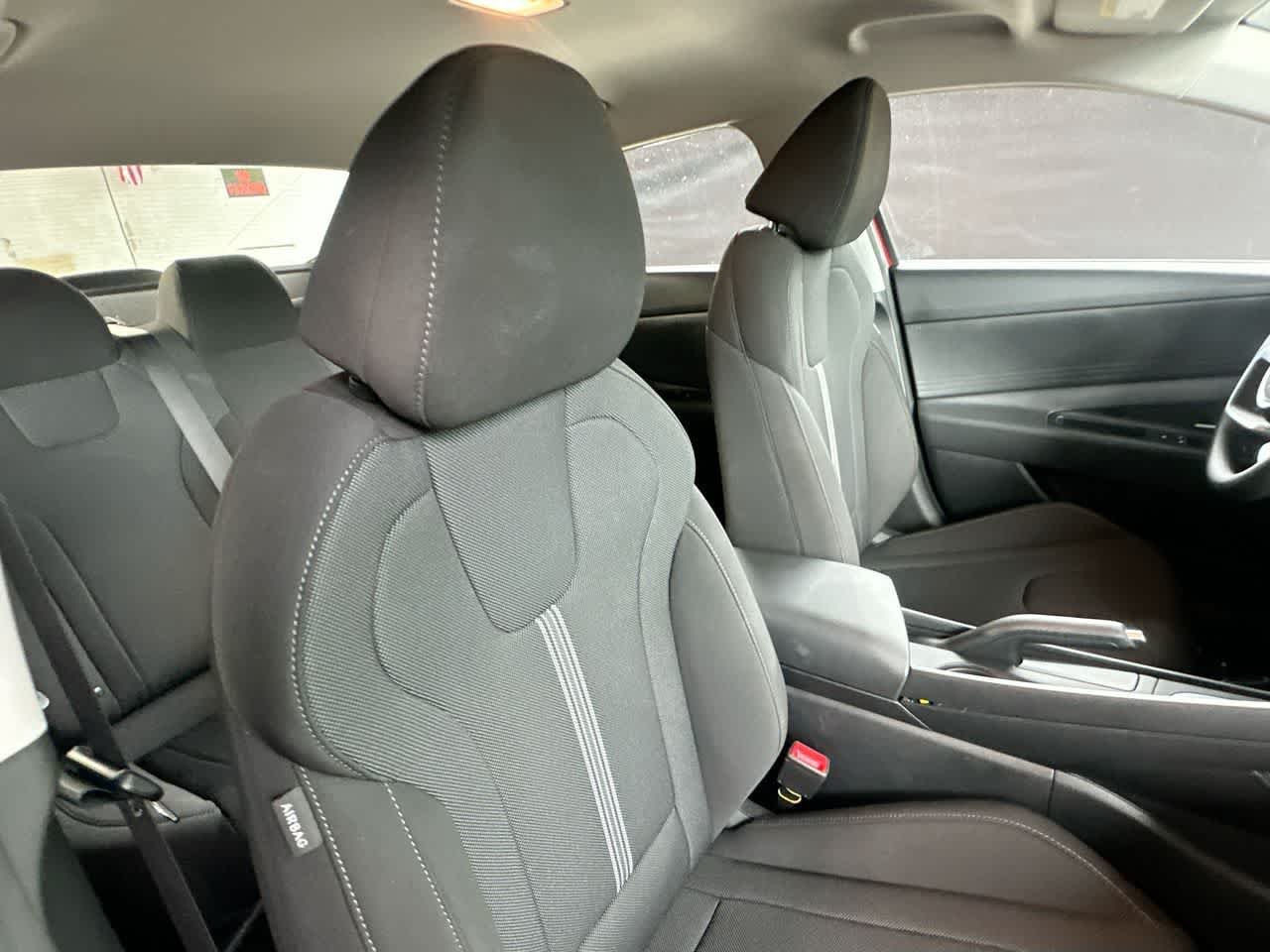 2026 Hyundai Elantra SE - Photo 27