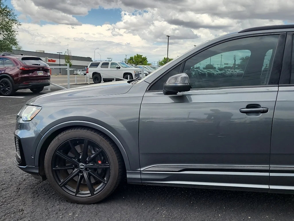 Used 2020 Daytona Gray Pearl Effect Audi Premium Plus image 9