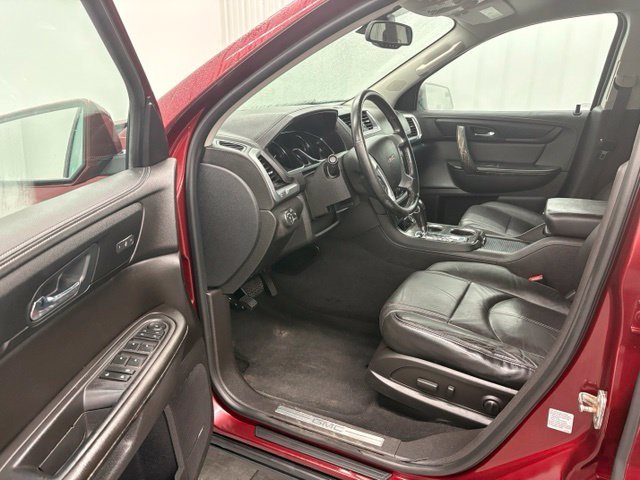 Used 2017 Red GMC Limited image 16