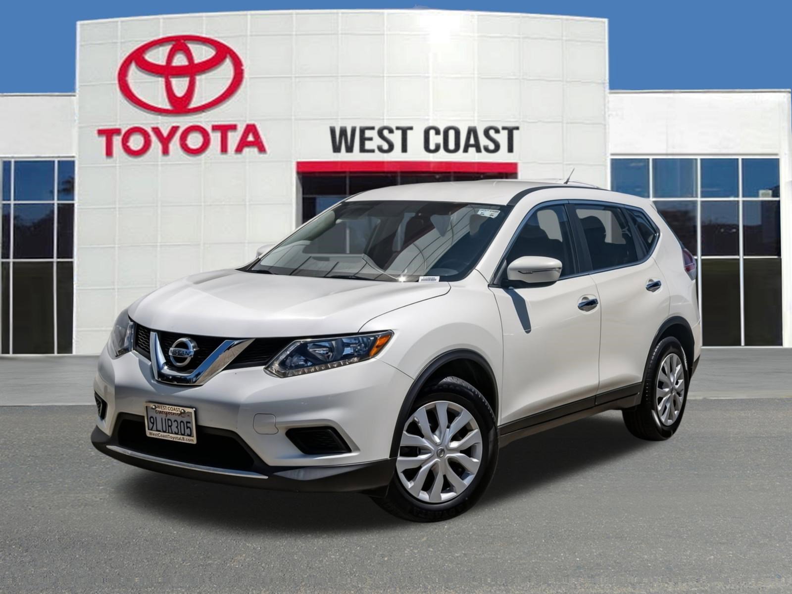 2014 Nissan Rogue S FWD's photo