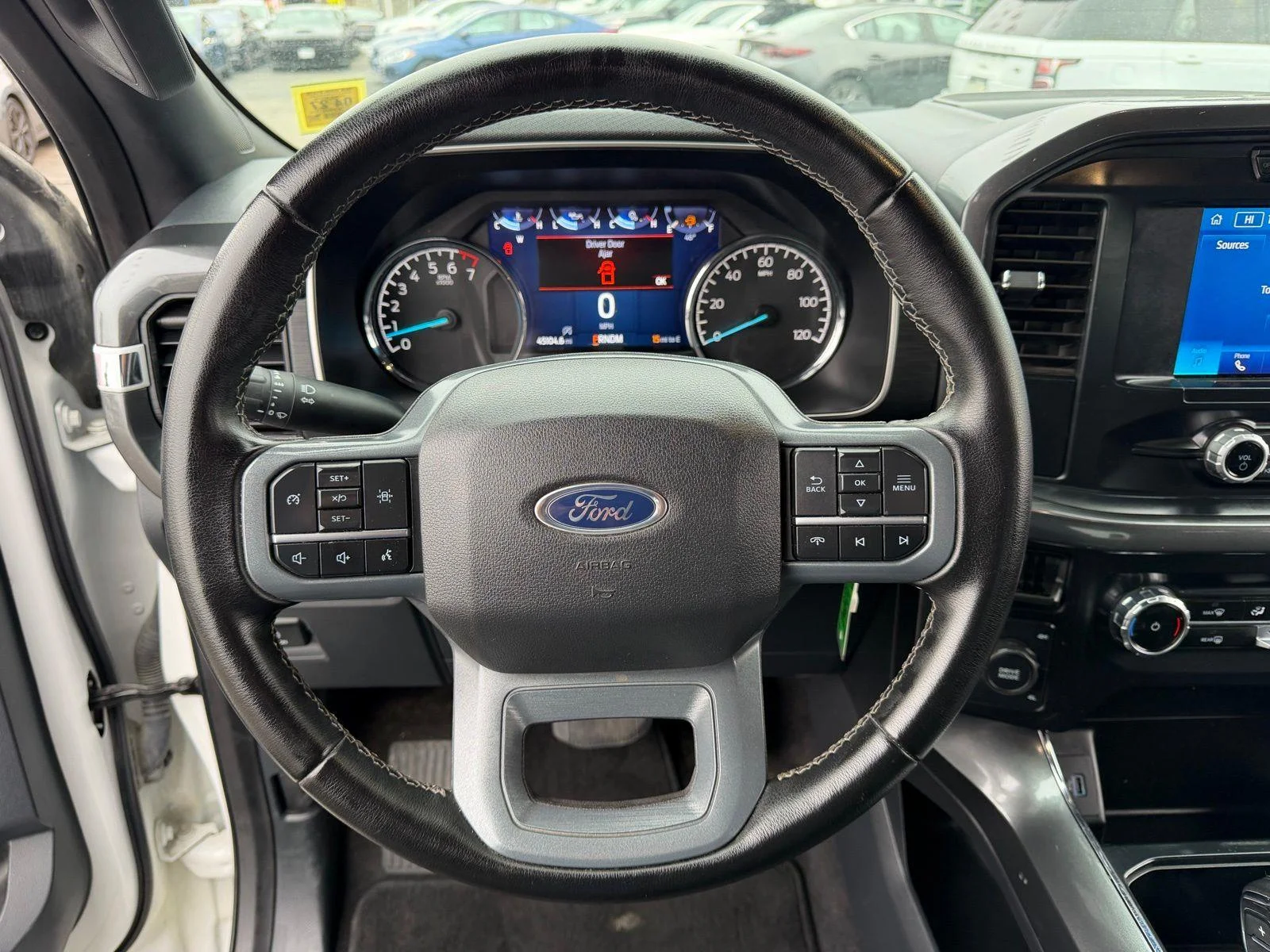 2023 Ford F-150 XLT - Photo 29