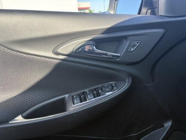 Used 2018 Cajun Red Tintcoat Chevrolet LT image 8