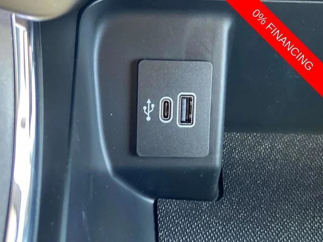 New 2026 Oxford White Ford XLT image 25