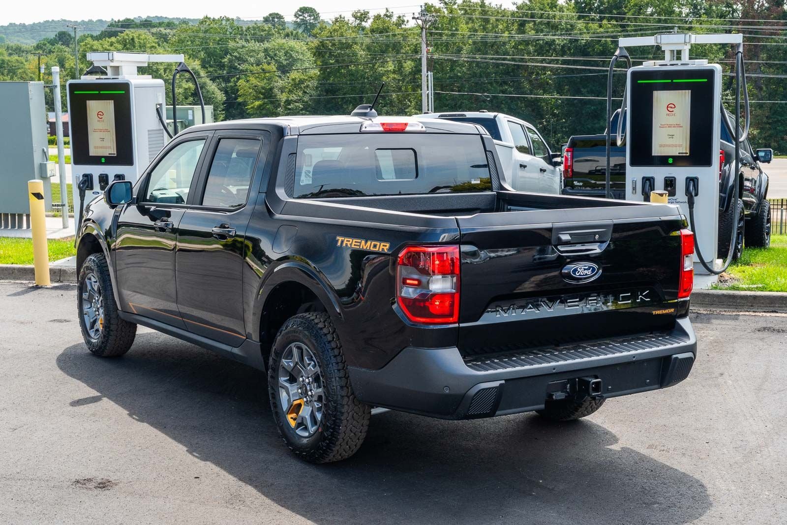 New 2026 Shadow Black Ford Tremor® image 3