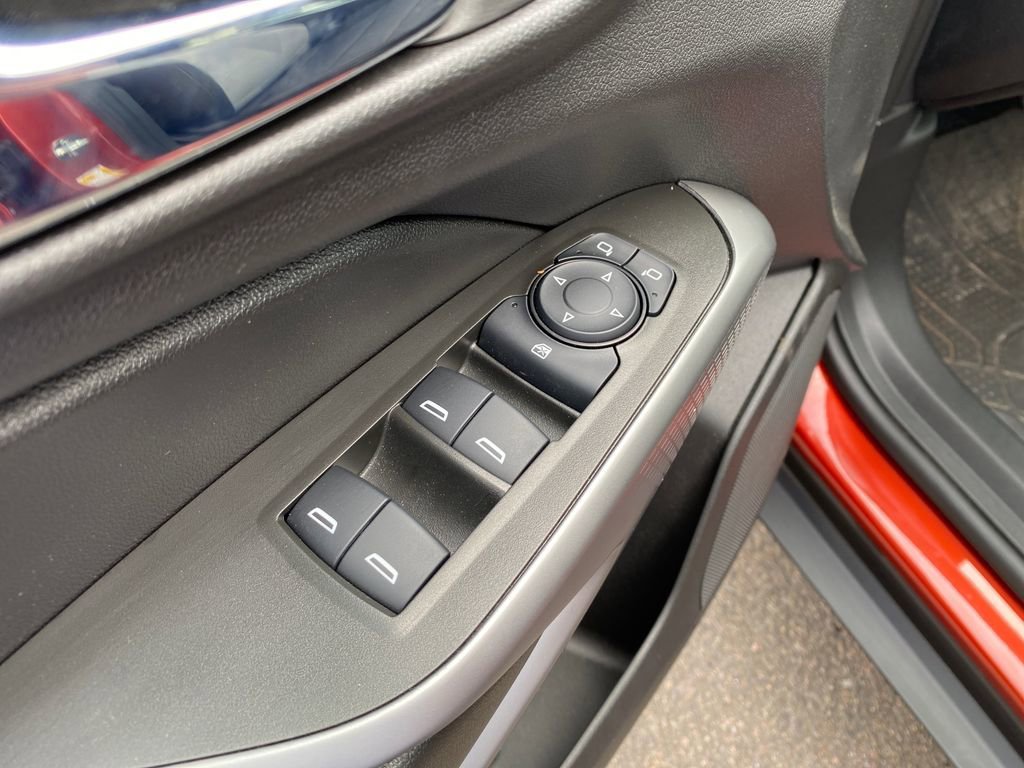 Used 2024 Cayenne Orange Metallic Chevrolet LS image 11