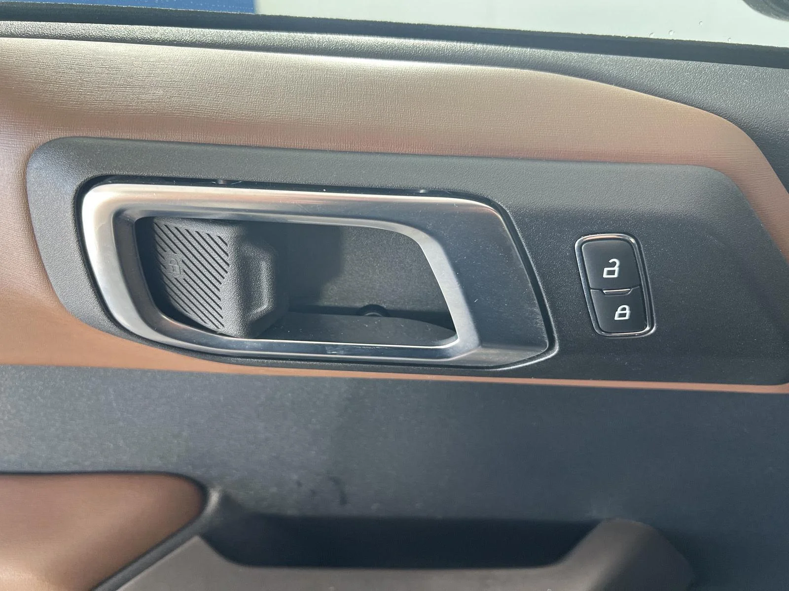 Used 2022 Gray Metallic Ford Outer Banks image 16