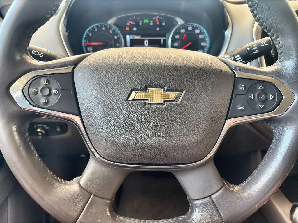 Used 2018 Silver Chevrolet LT image 21