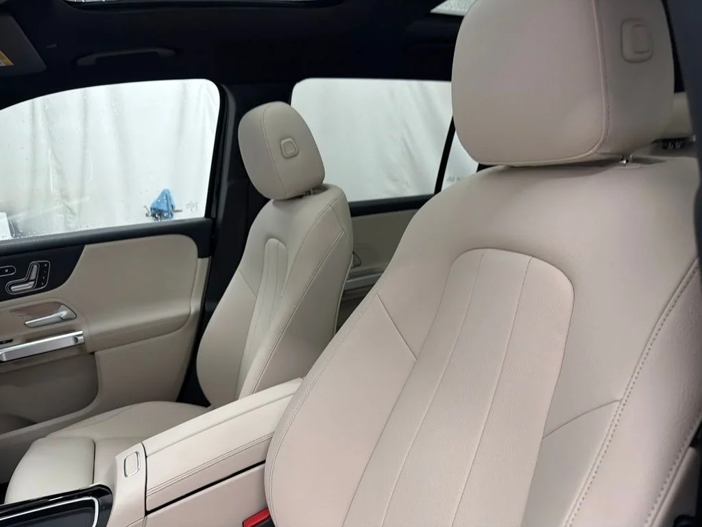 New 2026 Black Mercedes-Benz GLB 250 image 13