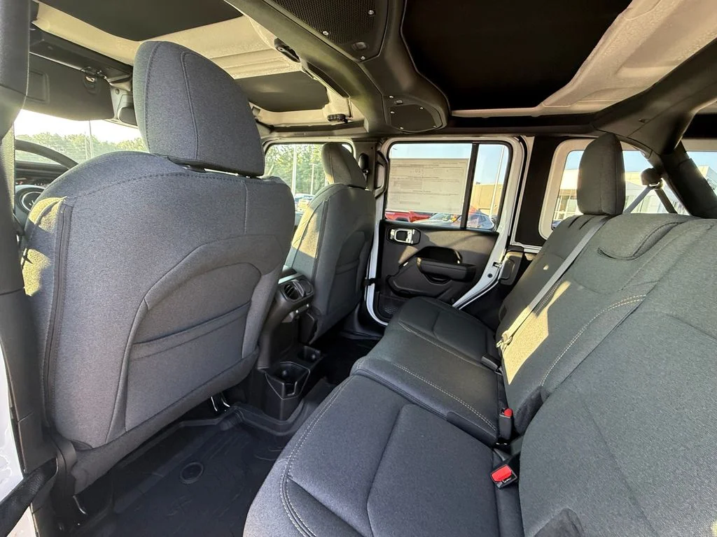 New 2026 Bright White Clear-Coat Exterior Paint Jeep Willys image 23