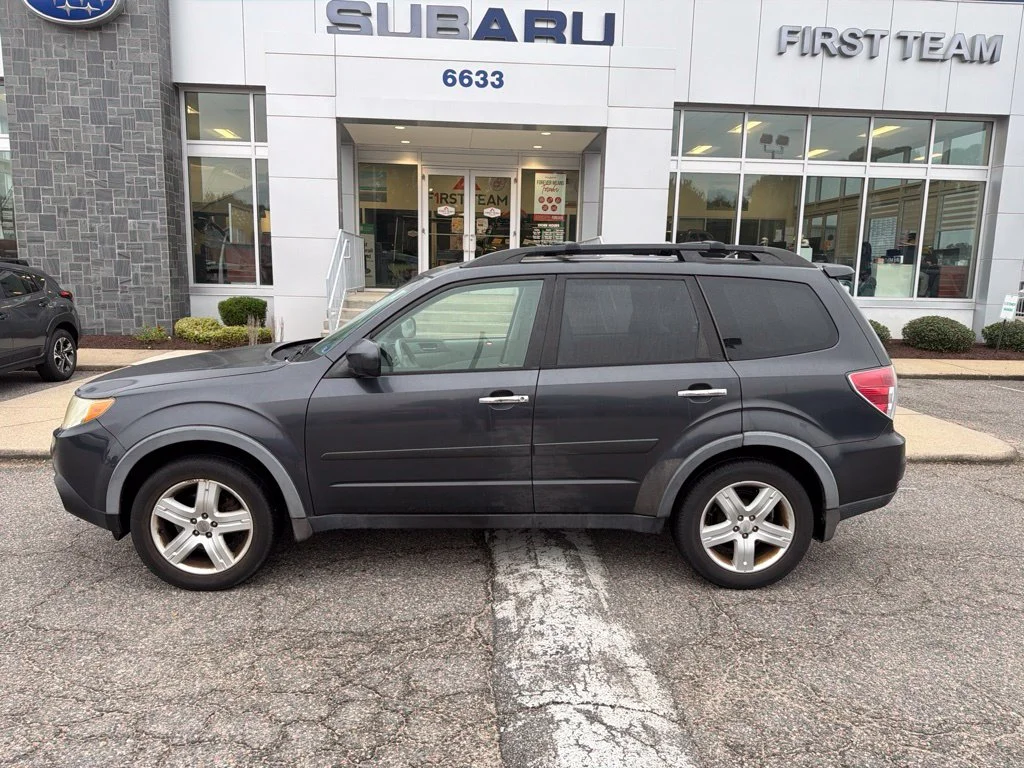 Used 2010 Gray Subaru 2.5X image 2