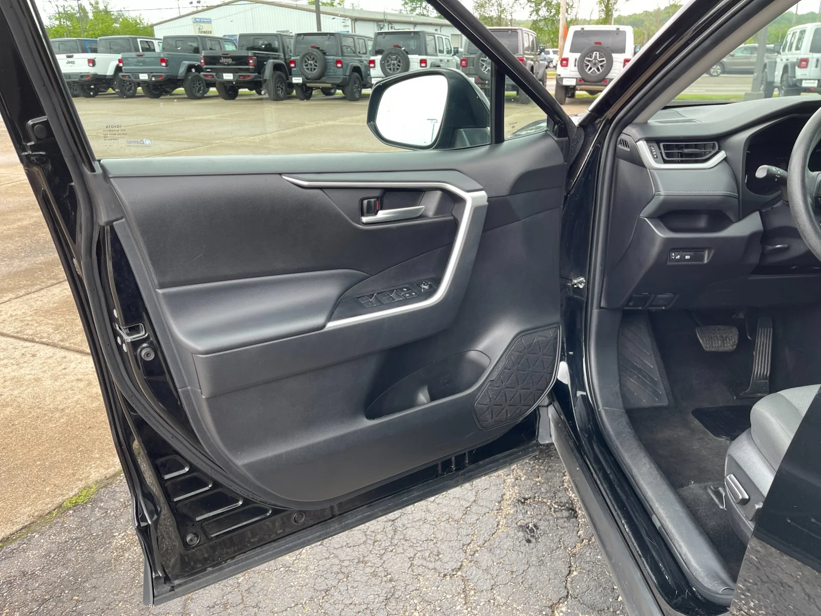 Used 2024 Black Toyota XLE image 11