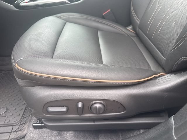 New 2025 Ocean Blue Metallic Buick Avenir image 14