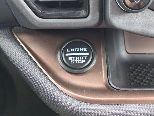 Used 2022 Blue Ford Badlands image 26