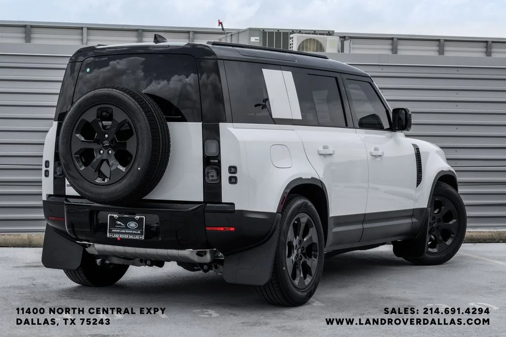 New 2026 Fuji White Land Rover S image 8