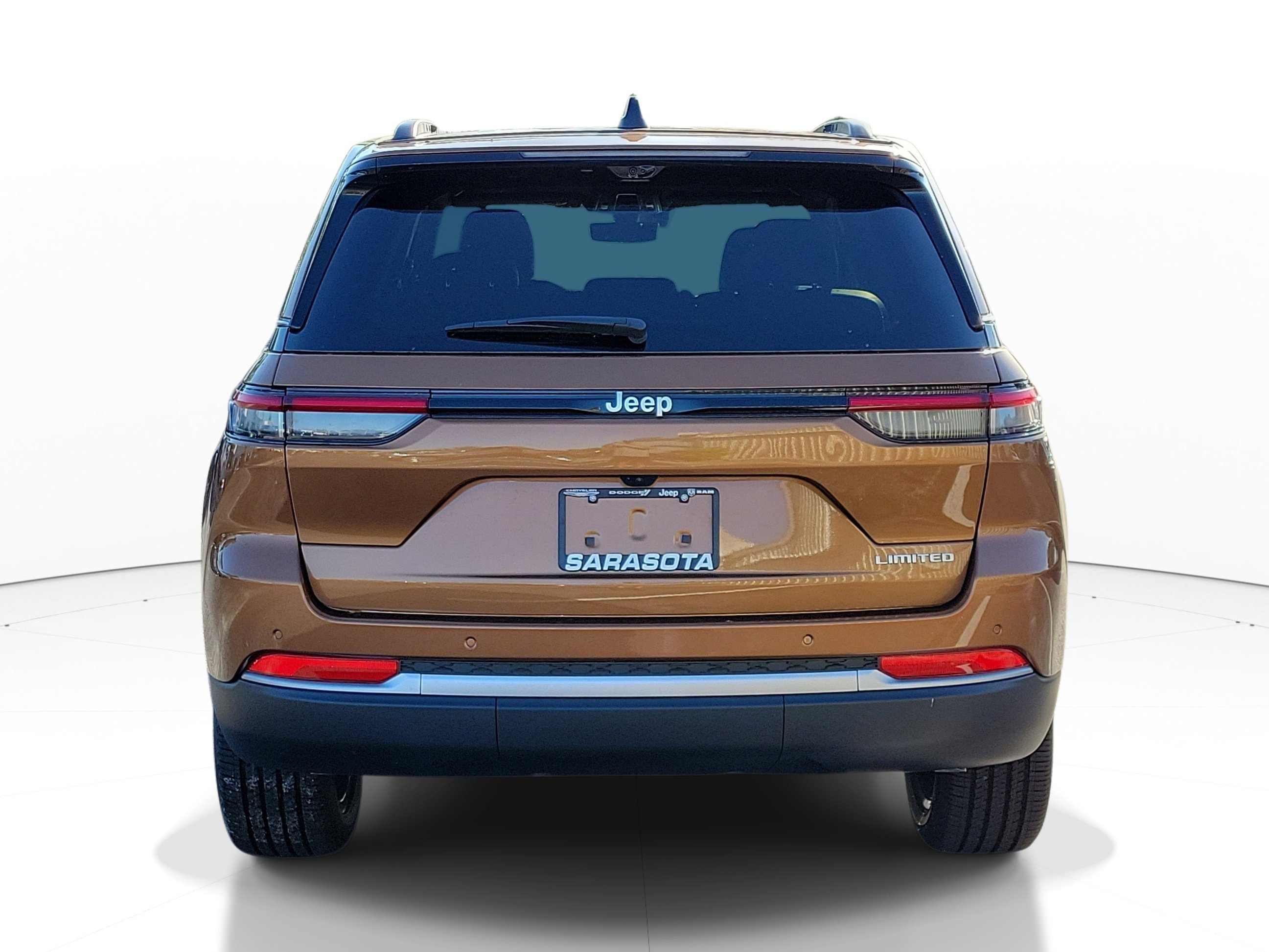 New 2026 Copper Shino Metallic Clear-Coat Exterior Paint Jeep Limited image 5