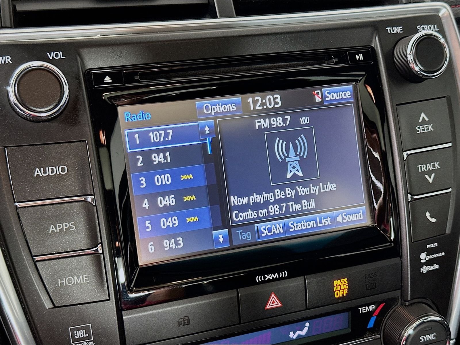 Used 2017 Midnight Black Metallic Toyota XSE image 15
