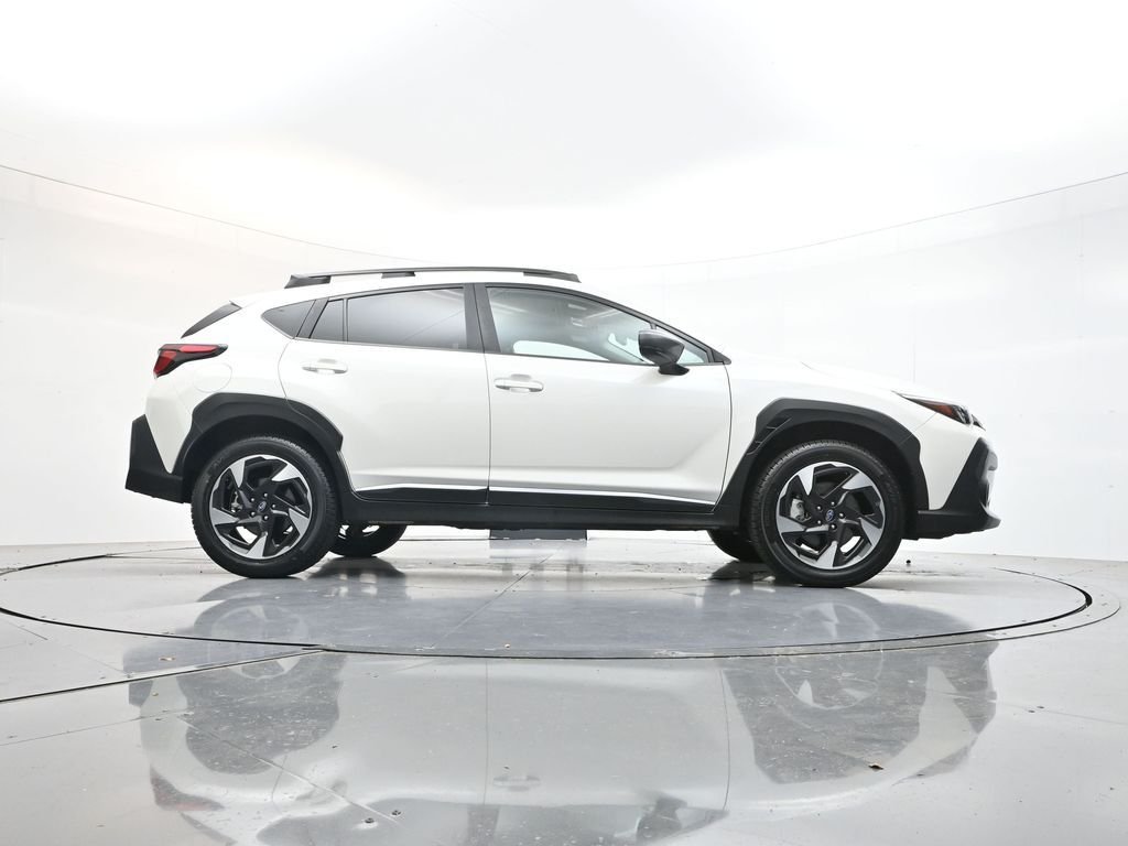 Used 2025 Crystal White Pearl Subaru Limited image 36