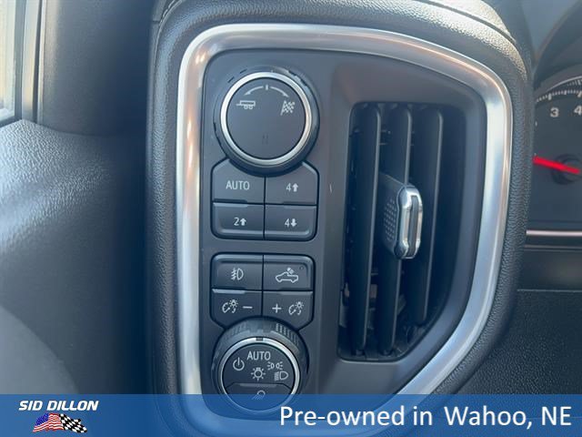 Used 2019 Shadow Gray Metallic Chevrolet RST image 12