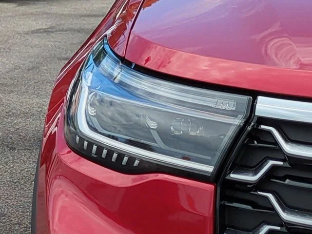 New 2026 Rapid Red Metallic Tinted Clearcoat Ford Platinum™ image 10