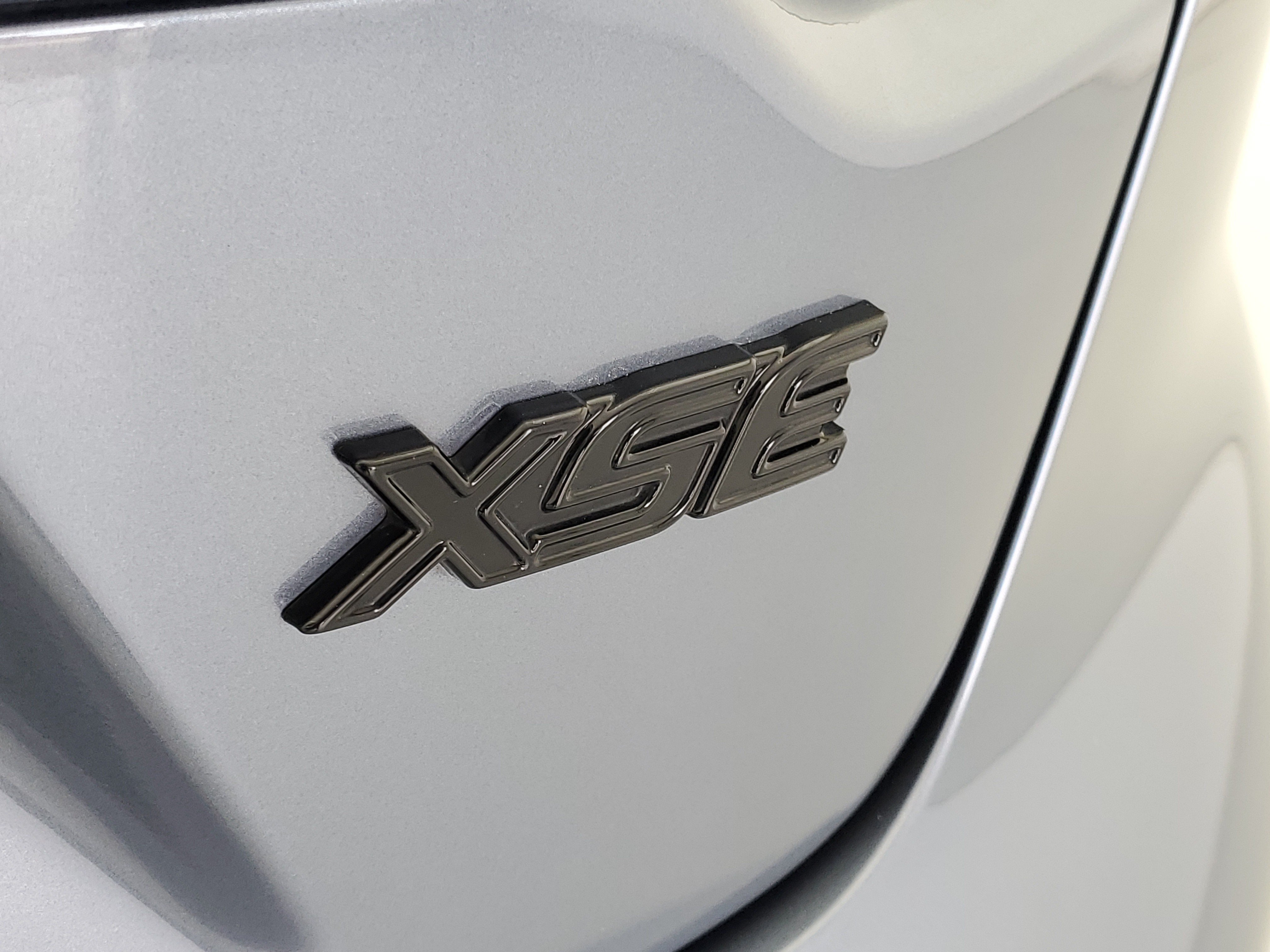 Used 2025 Celestite Toyota XSE image 10