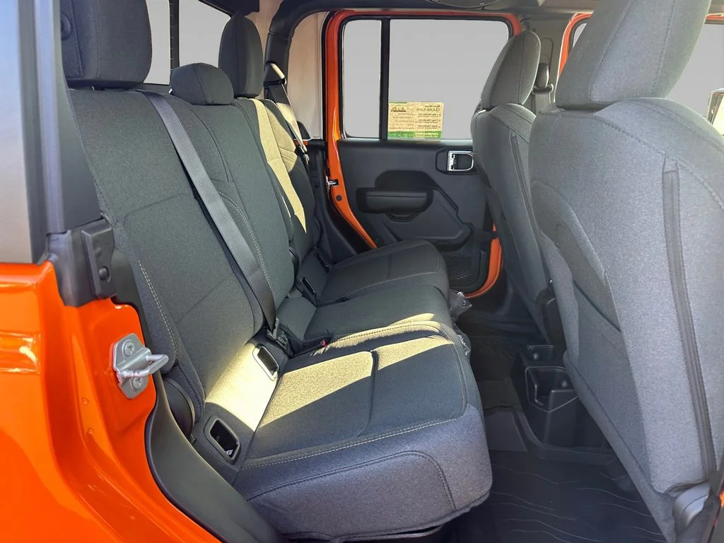 2025 Jeep Gladiator Sport S - Photo 17