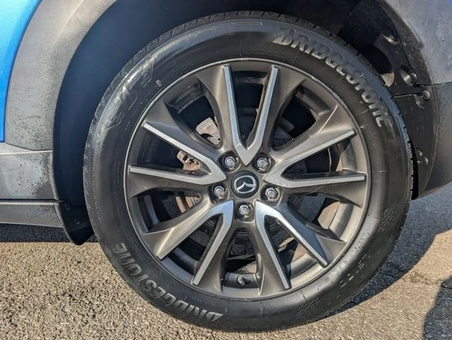 Used 2016 Blue Mazda Grand Touring image 27