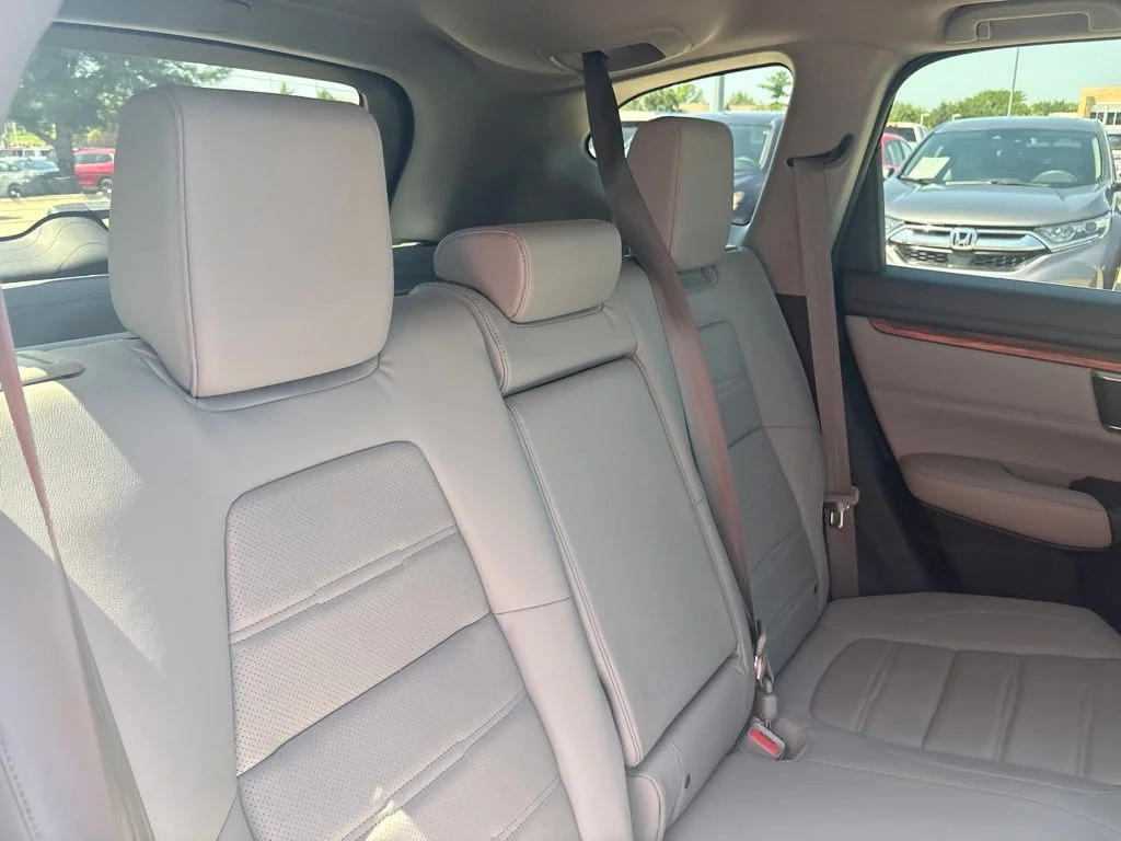 Used 2017 Blue Honda Touring FWD image 32