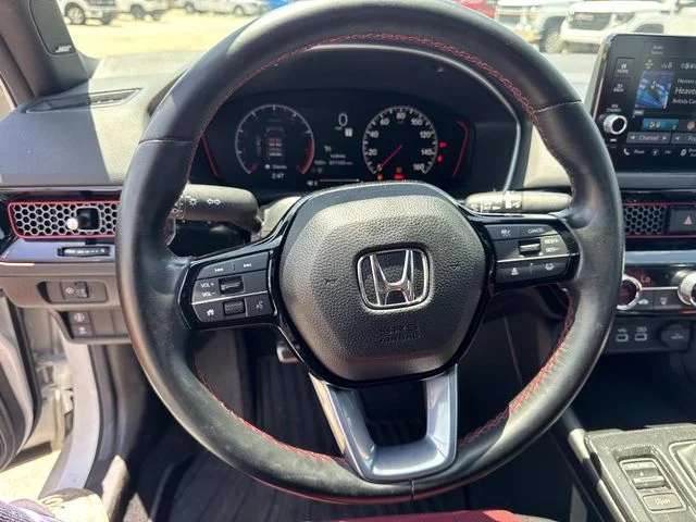 Certified Used 2024  Honda Base image 30