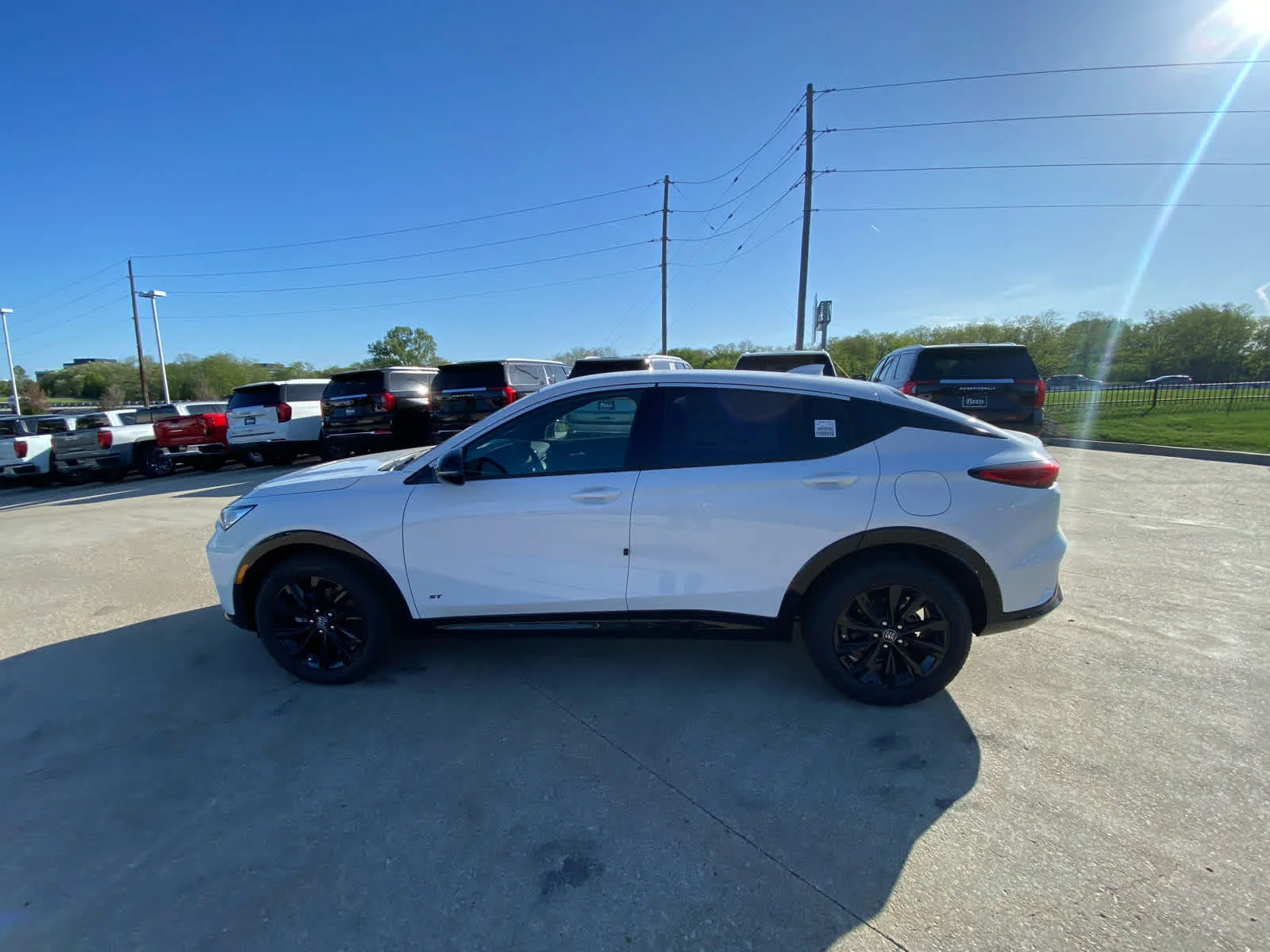 New 2026 Summit White Buick Sport Touring image 9